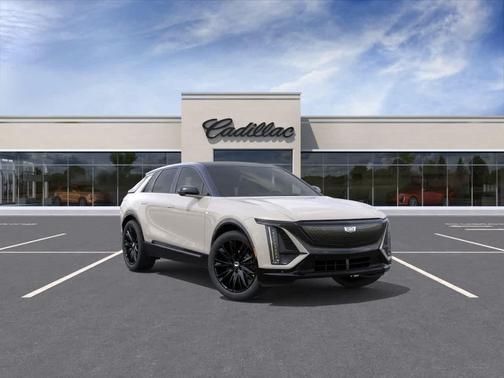 Cashmere 2027 Cadillac LYRIQ Signature Sport