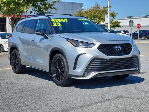 2023 Toyota Highlander XSE
