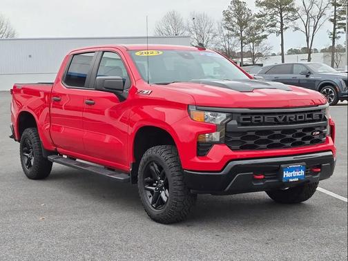 2023 Chevrolet Silverado 1500 Custom Trail Boss