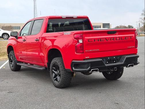 2023 Chevrolet Silverado 1500 Custom Trail Boss