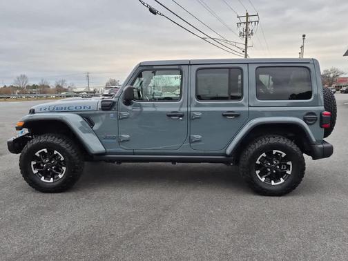 2024 Jeep Wrangler 4xe Rubicon X