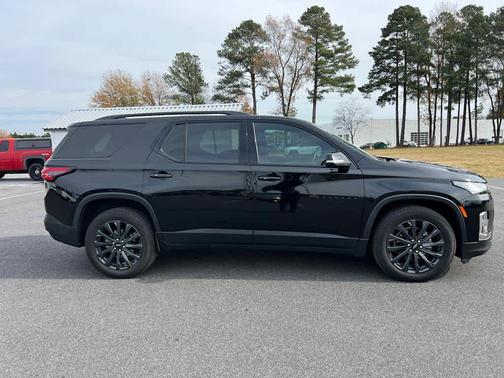 2022 Chevrolet Traverse RS