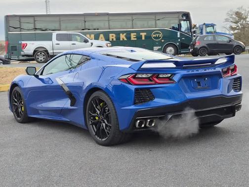 2023 Chevrolet Corvette Stingray w/3LT