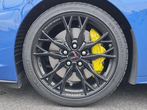 2023 Chevrolet Corvette Stingray w/3LT