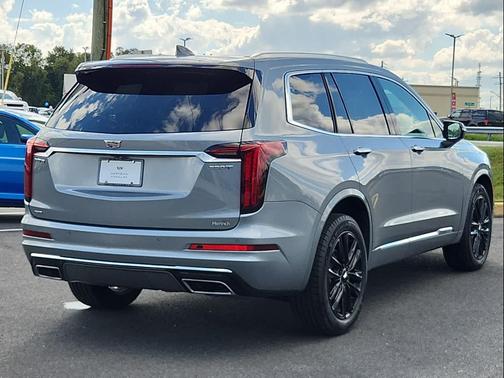 2024 Cadillac XT6 Luxury AWD