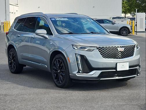 2024 Cadillac XT6 Luxury AWD