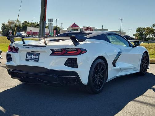 2025 Chevrolet Corvette Stingray w/3LT