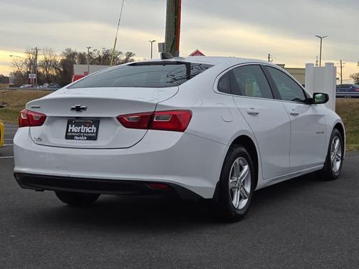 2022 Chevrolet Malibu 1LS