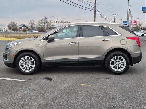 2017 Cadillac XT5 Base