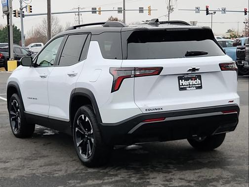 2026 Chevrolet Equinox FWD RS