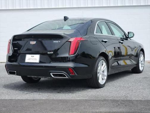 2024 Cadillac CT4 Luxury
