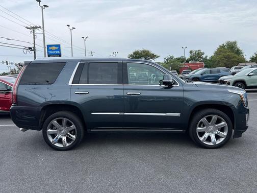 2019 Cadillac Escalade Premium Luxury