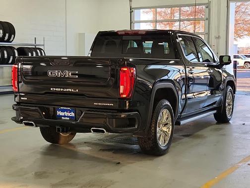 2025 GMC Sierra 1500 Denali