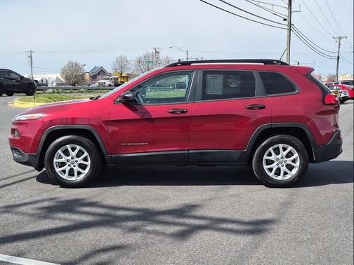 2016 Jeep Cherokee Sport