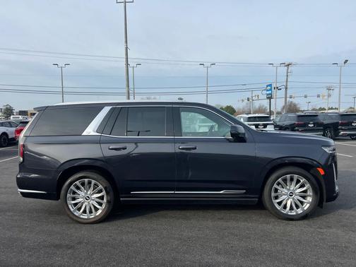 2024 Cadillac Escalade Premium Luxury