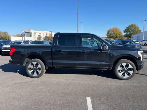 2023 Ford F-150 Lightning Platinum