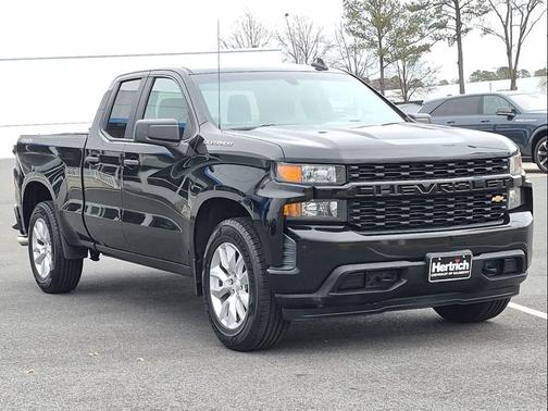 2020 Chevrolet Silverado 1500 Custom