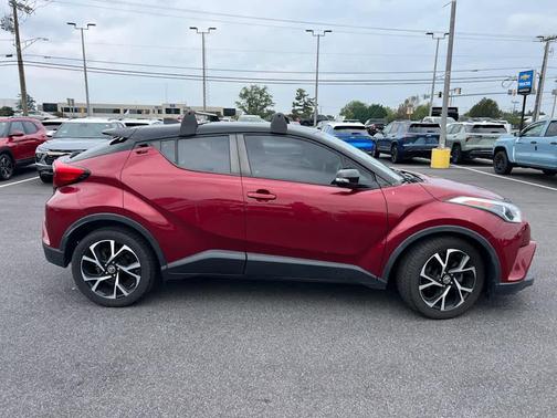 2019 Toyota C-HR XLE