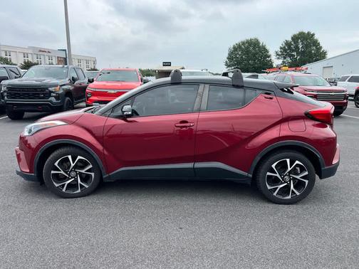 2019 Toyota C-HR XLE