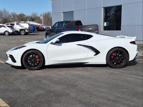 2023 Chevrolet Corvette Stingray w/3LT