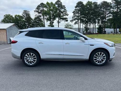 2020 Buick Enclave FWD Essence