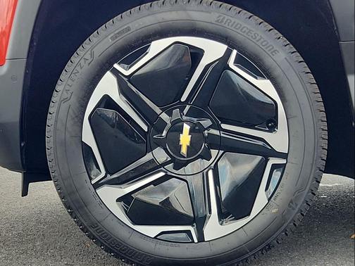 2026 Chevrolet Silverado EV LT