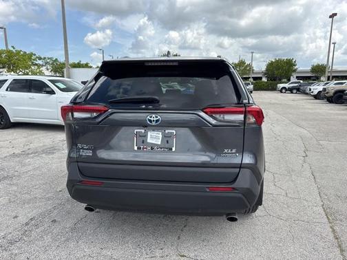 2024 Toyota RAV4 Hybrid XLE