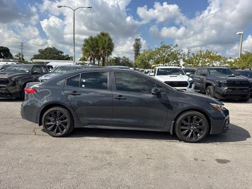 2025 Toyota Corolla SE