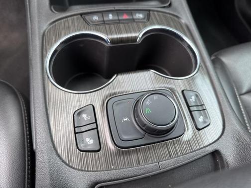 2023 GMC Acadia FWD SLT