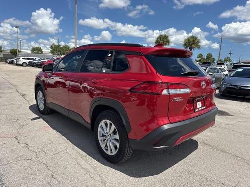 2023 Toyota Corolla Cross LE