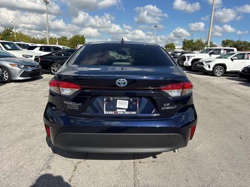 2024 Toyota Corolla Hybrid LE