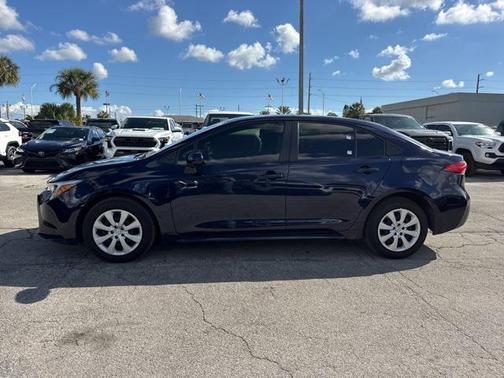 2024 Toyota Corolla Hybrid LE