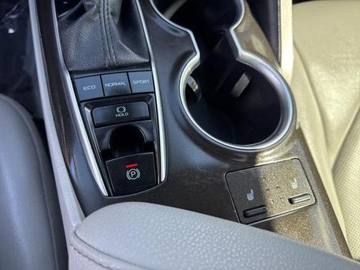 2024 Toyota Camry XLE