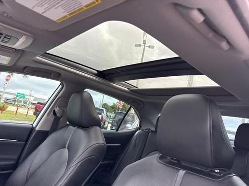 2021 Toyota Camry XLE