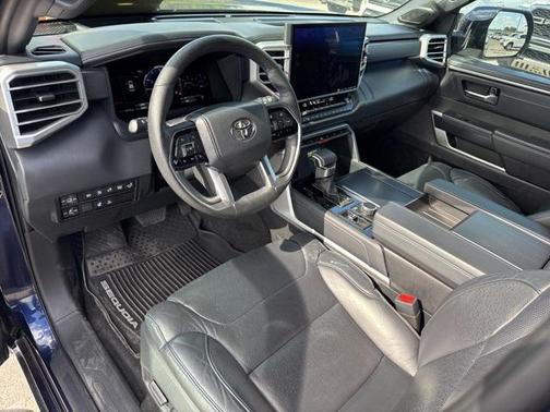 2023 Toyota Sequoia Platinum