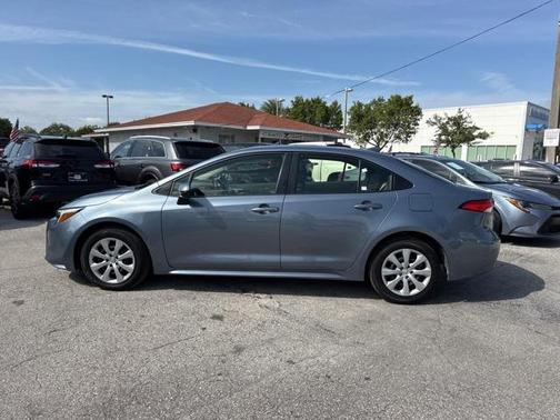 2025 Toyota Corolla Hybrid LE