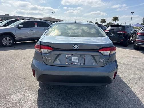 2025 Toyota Corolla Hybrid LE