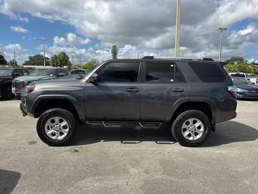 2021 Toyota 4Runner SR5