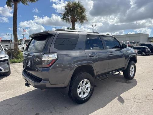 2021 Toyota 4Runner SR5