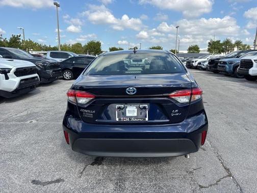 2025 Toyota Corolla Hybrid LE
