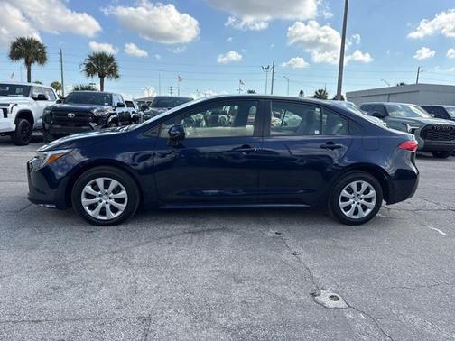 2025 Toyota Corolla Hybrid LE