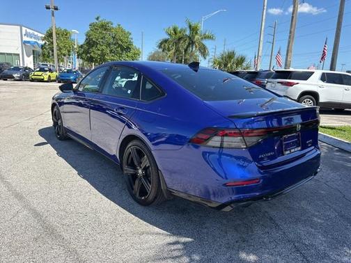 2023 Honda Accord Hybrid Base