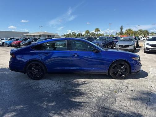 2023 Honda Accord Hybrid Base