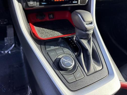 2024 Toyota RAV4 TRD Off Road