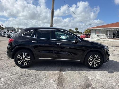 2025 Mercedes-Benz GLA 250 4MATIC