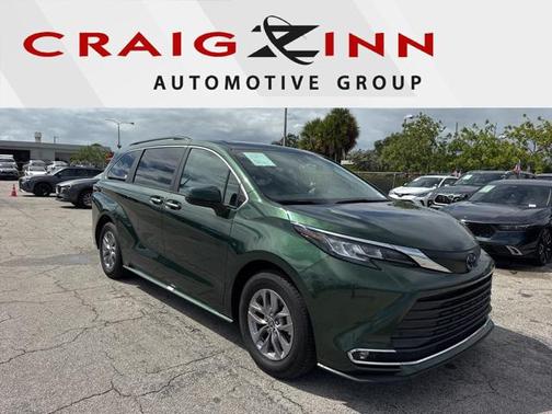 2023 Toyota Sienna XLE 7 Passenger