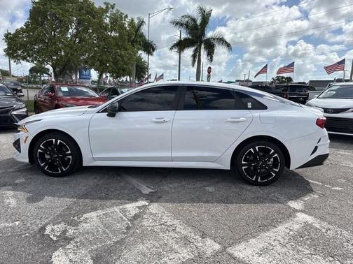 2024 Kia K5 GT-Line