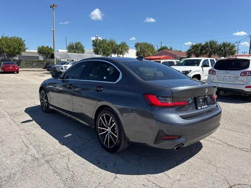 2021 BMW 330 330i