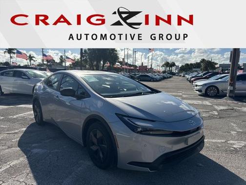 2025 Toyota Prius LE