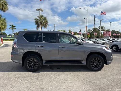 2023 Lexus GX 460 Premium